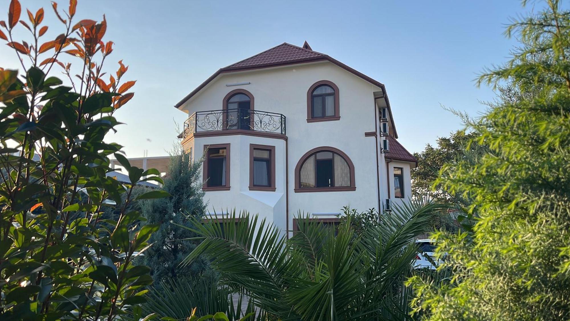 Villa Mariana Batumi Bagian luar foto