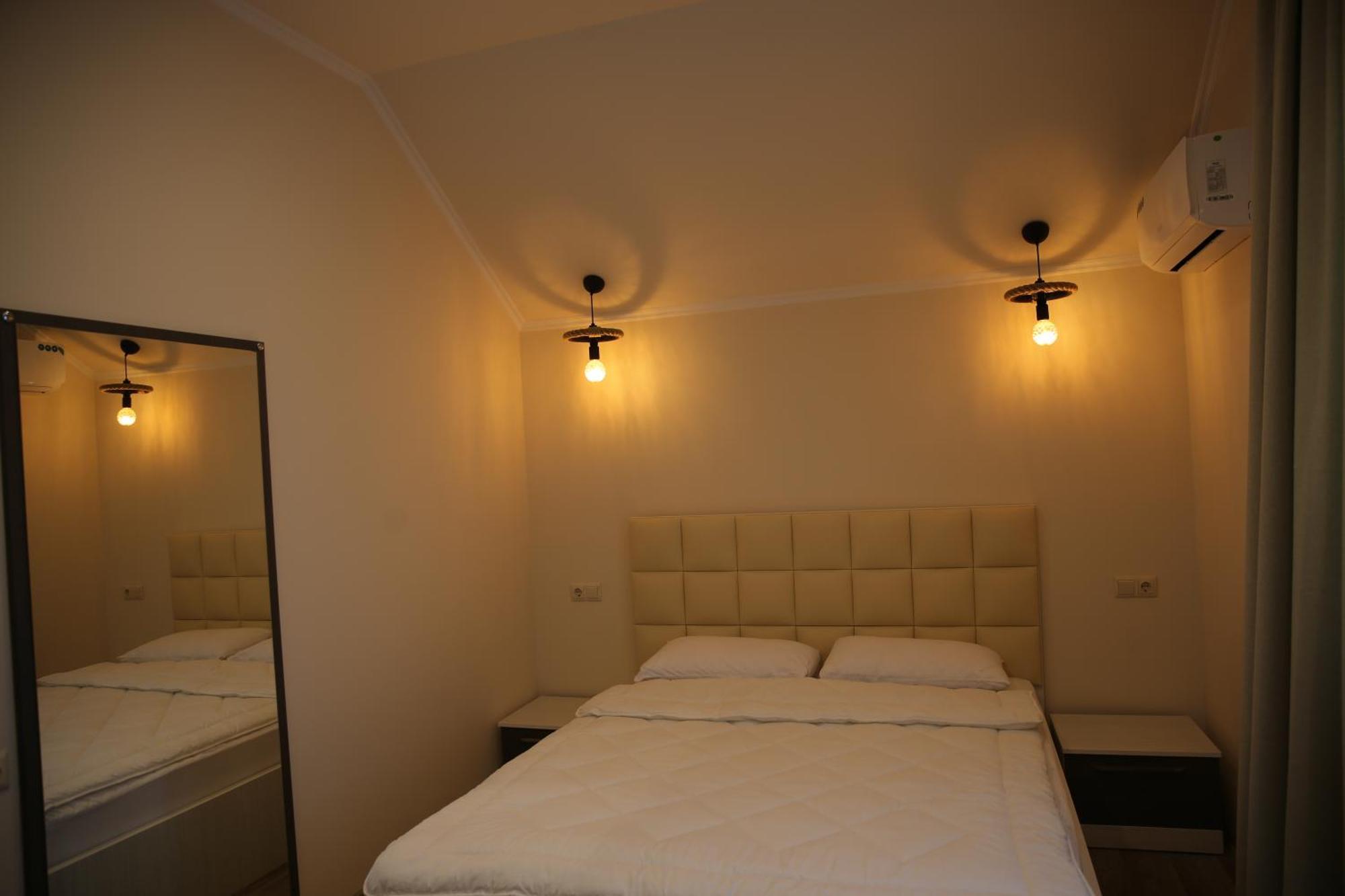 Villa Mariana Batumi Bagian luar foto