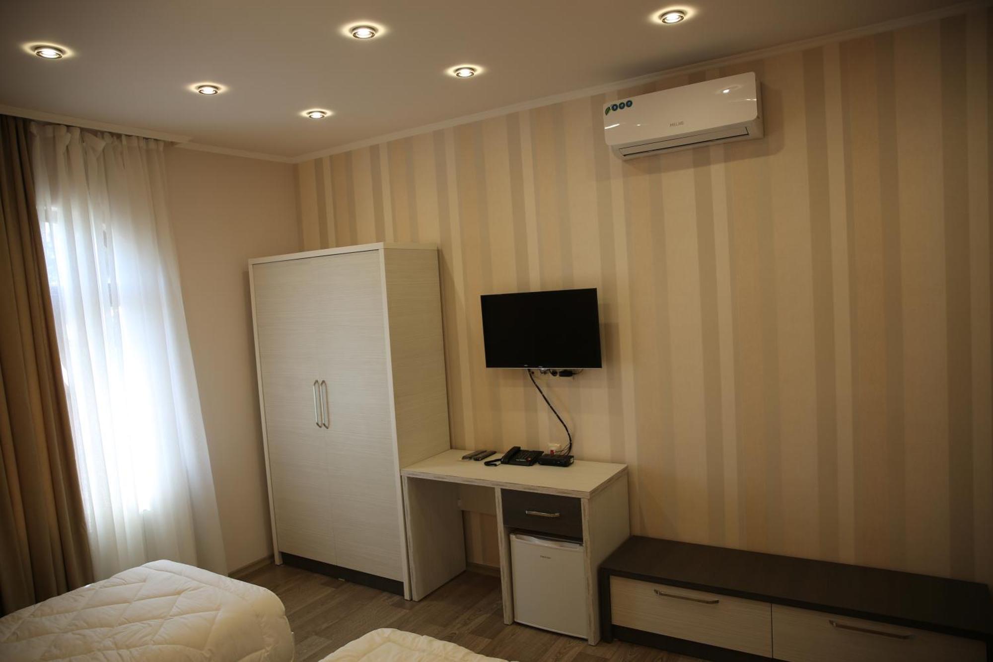 Villa Mariana Batumi Bagian luar foto