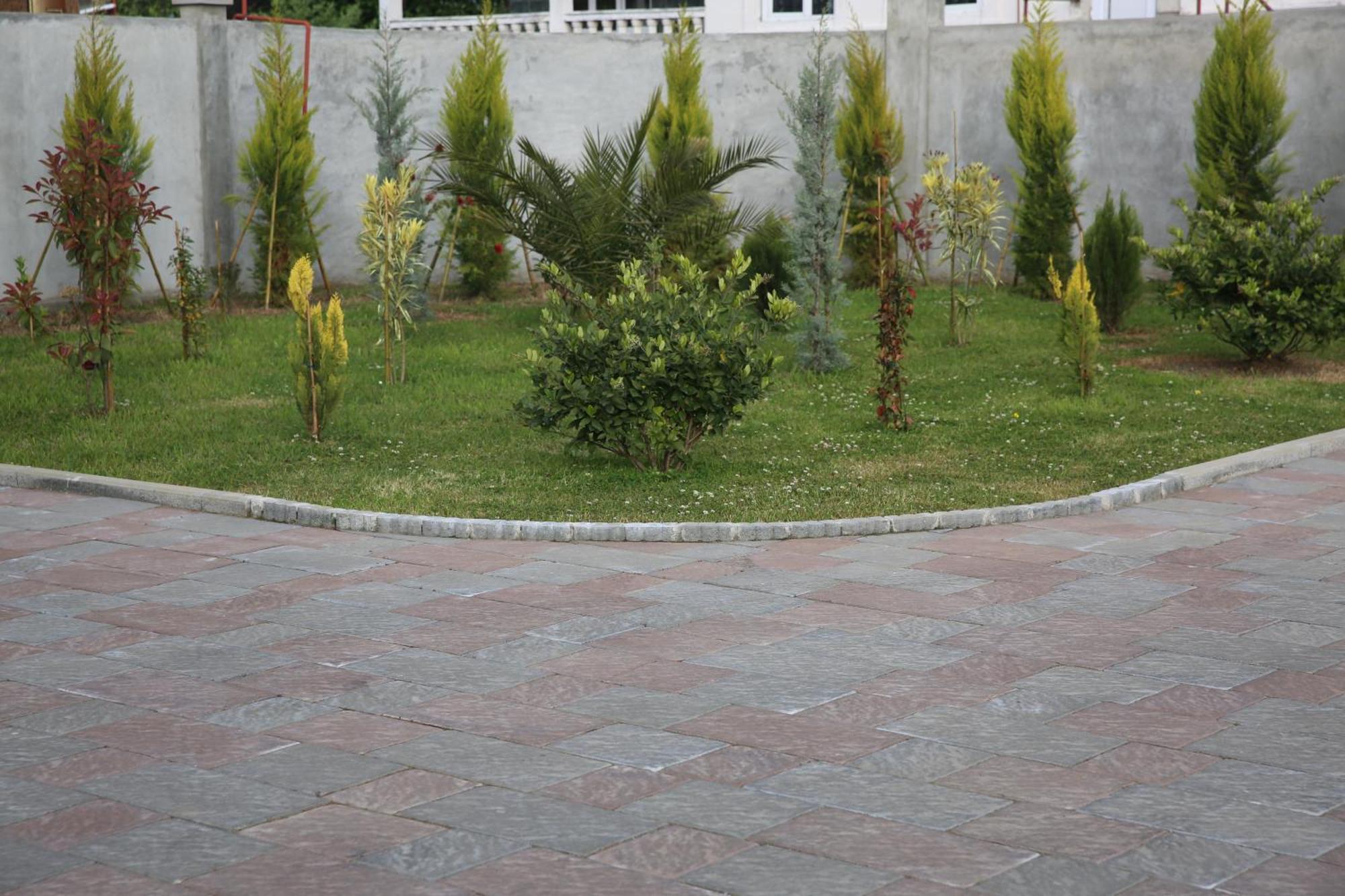 Villa Mariana Batumi Bagian luar foto