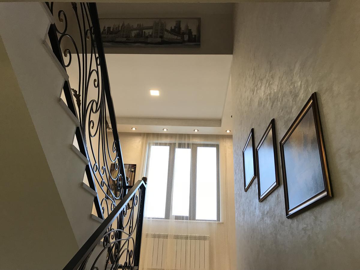 Villa Mariana Batumi Bagian luar foto