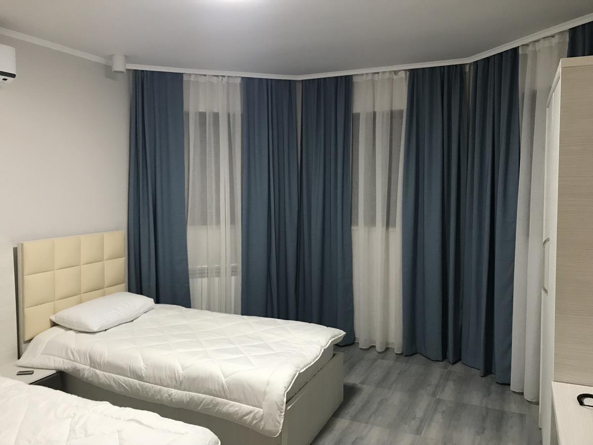 Villa Mariana Batumi Bagian luar foto